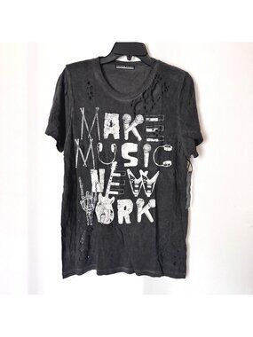 Prince Peter Collection Men Short Sleeve Distressed Graphic T-Shirt Size M